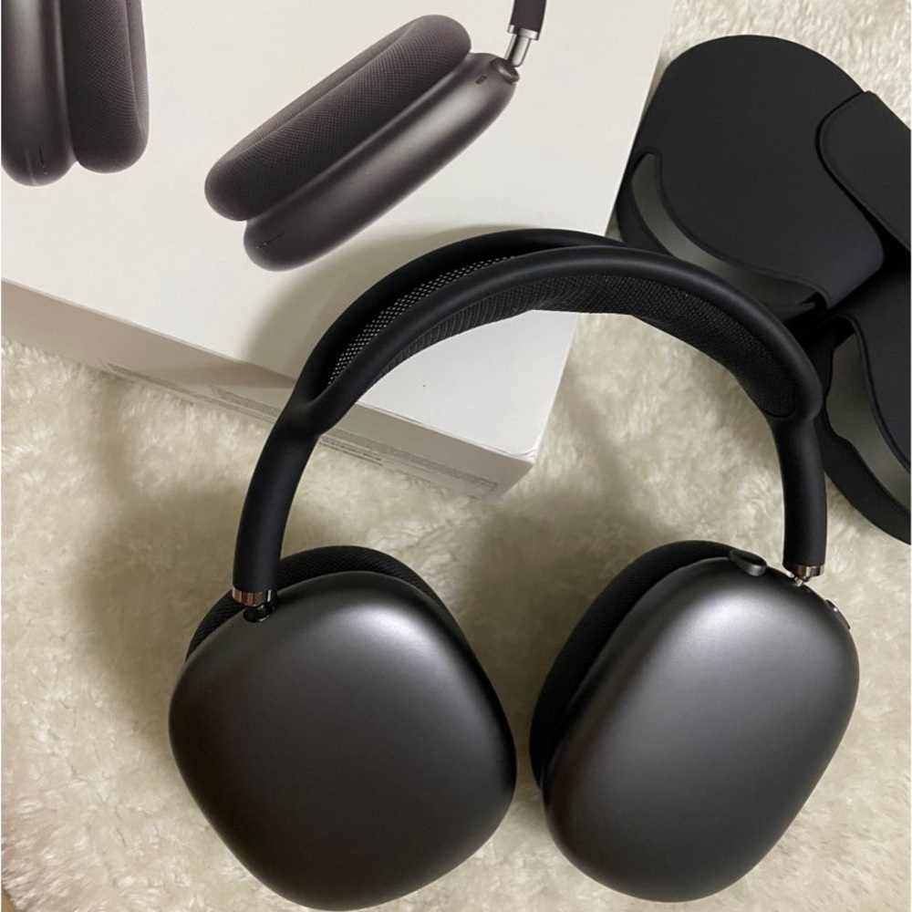 Apple air pods Max